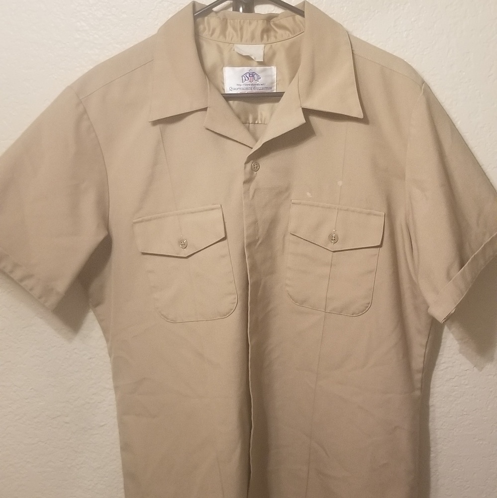 Tan heavy knit shirt